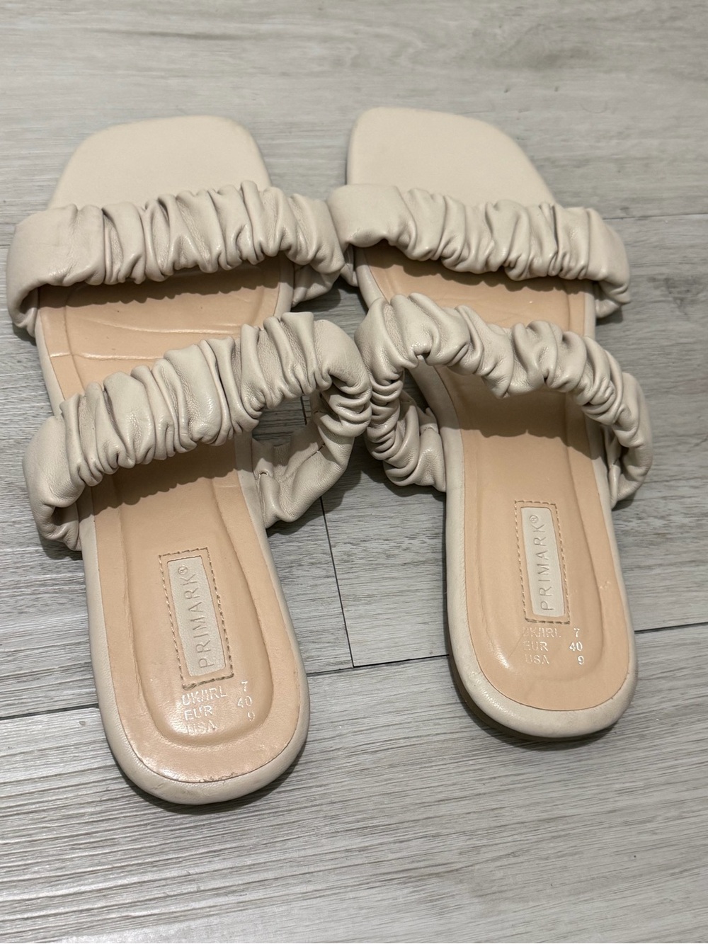 Primark Women's Cream Ruched Double-Band Slide Sandals - Picture 1 of 3